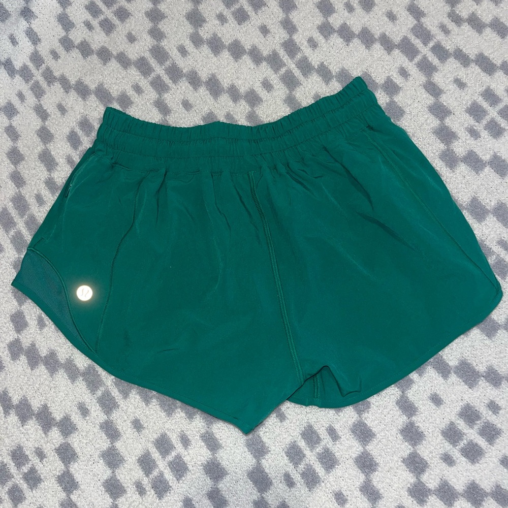 lulu shorts new without tags